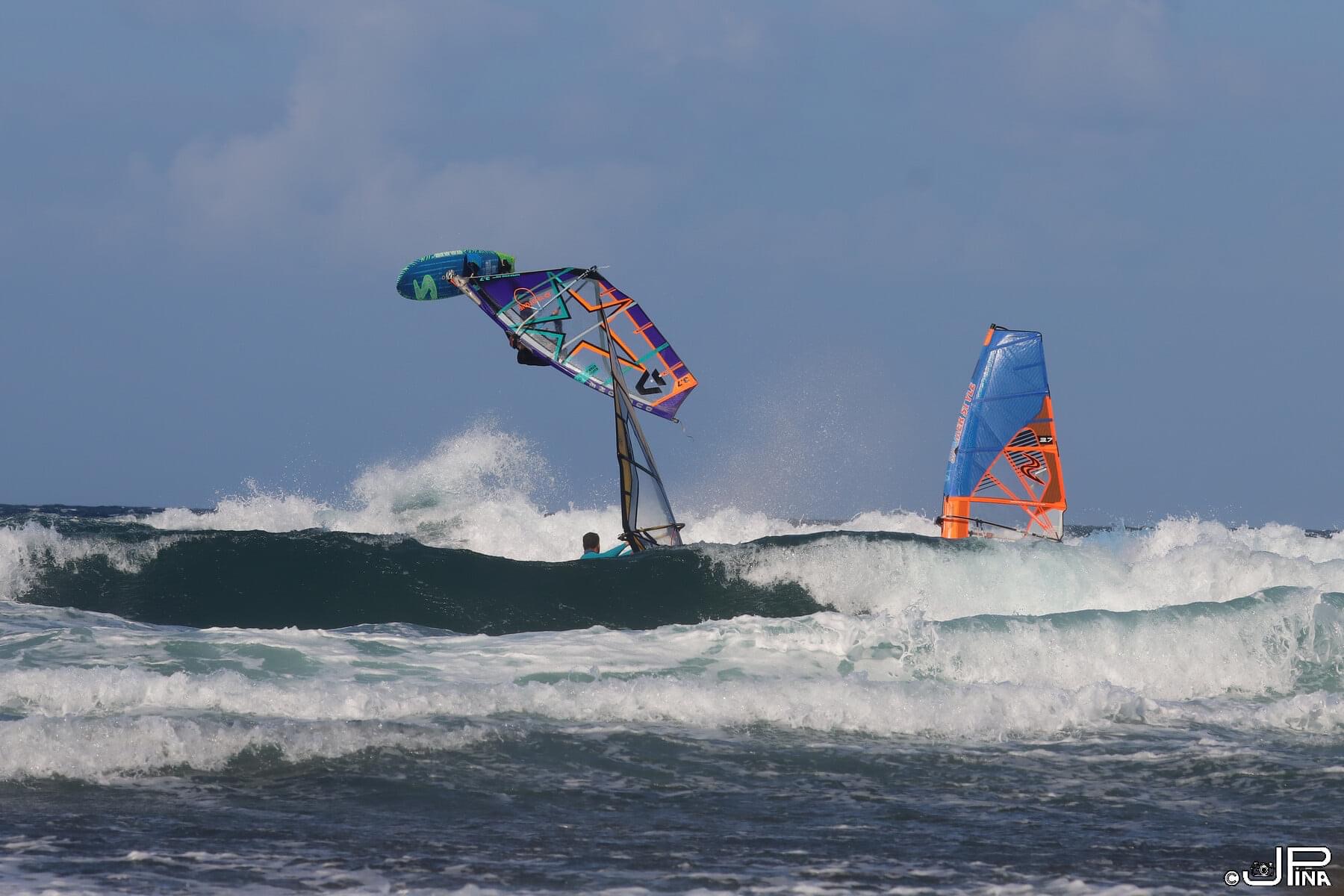 Big Air Sprung beim Windsurfen, Pozo Izquierdo